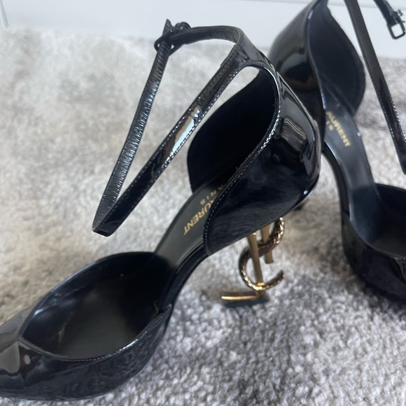YSL Heels - Picture 3 of 7